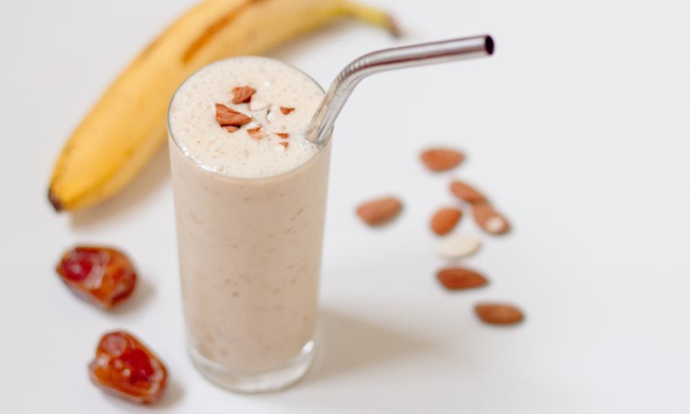 Date Syrup Smoothie