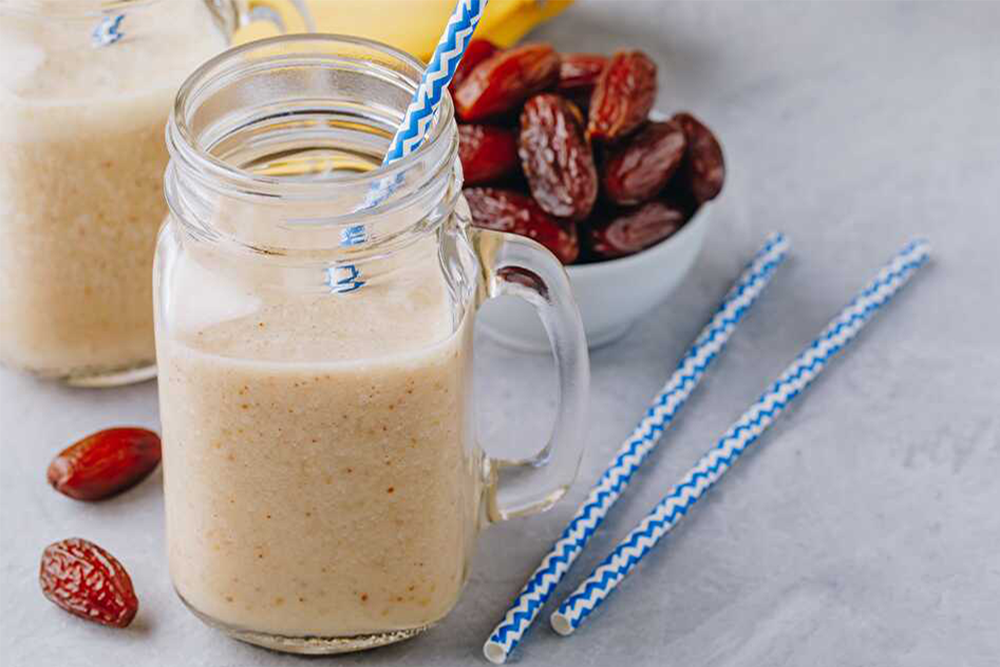 Date Syrup Smoothie